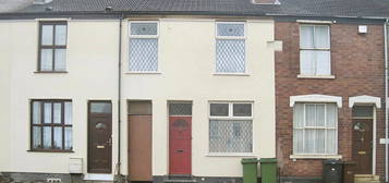 Terraced house to rent in Parkfield Road, Wolverhampton, West Midlands WV4