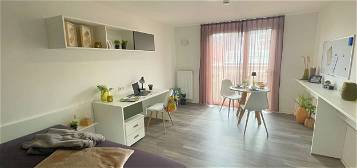 Möblierte Komfort-Apartments mit Balkon – Maison Gmünd 