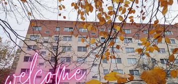 ++ tolle, neue 4-Raum Wohnung in idyllischer Lage - Balkon mit schönem Ausblick ++