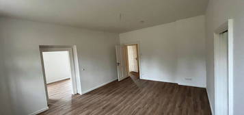 Altbau - 3 Zimmer Wohnung - hochwertig saniert