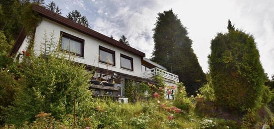 HANDWERKERHAUS IN RUHIGER LAGE