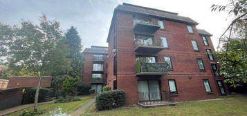 2 bed flat to rent