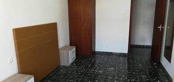 Piso en venta en De Agost, Norte