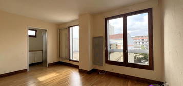 Studio de 29 m² à PARIS