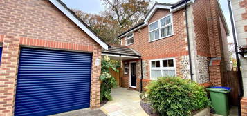 3 bed detached house for sale