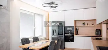 HALO reality - Prenájom, trojizbový byt Nová Baňa - EXKLUZÍVNE HALO REALITY