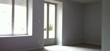 Location appartement 3 pièces 83 m²