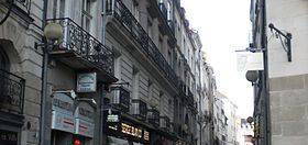 T2 duplex excellent état équipé Centre Place Royale