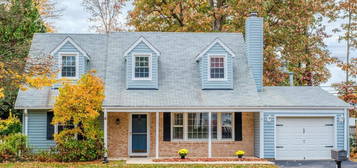 13158 Morning Spring Ln, Fairfax, VA 22033