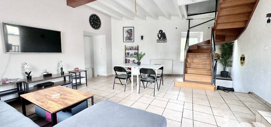 Maison de ville 2 étages  à vendre, 5 pièces, 3 chambres, 128 m²