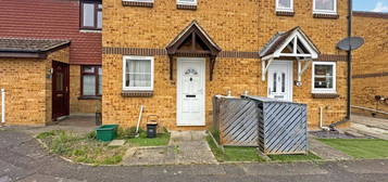 Semi-detached house to rent in Ritch Road, Snodland ME6