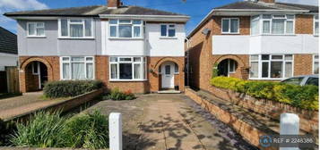 3 bedroom semi-detached house