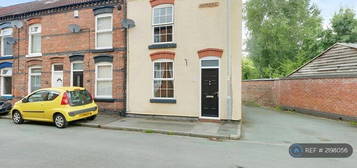 2 bedroom terraced house