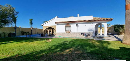 Finca rústica en venta en Las Tres Piedras - Costa Ballena