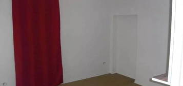 Location appartement 1 pièce 27 m²