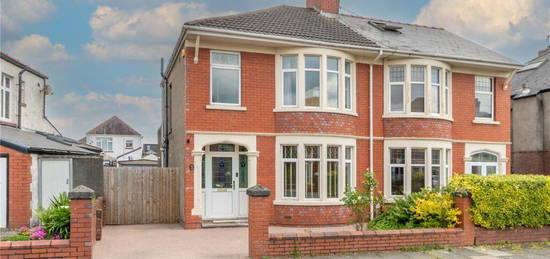 3 bedroom semi-detached house for sale