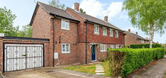 3 bedroom semi-detached house