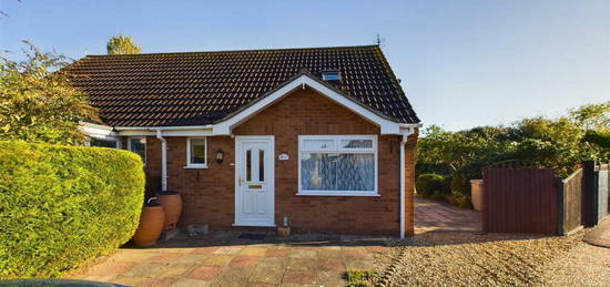 2 bedroom semi-detached bungalow for sale