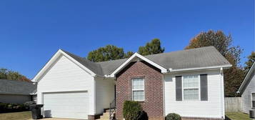 166 Lansdan Dr, Murfreesboro, TN 37128