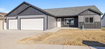 2131 Morocco Dr, Billings, MT 59105