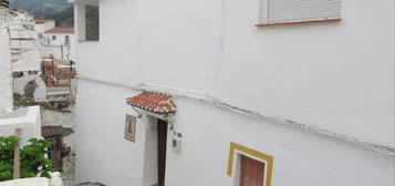 Casa adosada en venta en Salares