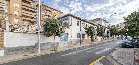 Casa en Pajaritos - Plaza de Toros, Granada