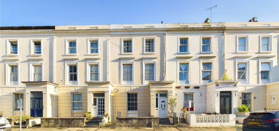 Flat to rent in Citadel Road, The Hoe, Plymouth PL1