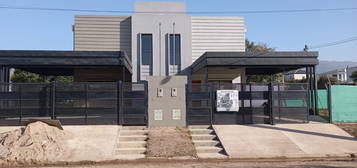 Alquiler De Duplex En Yerba Buena, Tucuman.