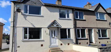 3 bed terraced house to rent