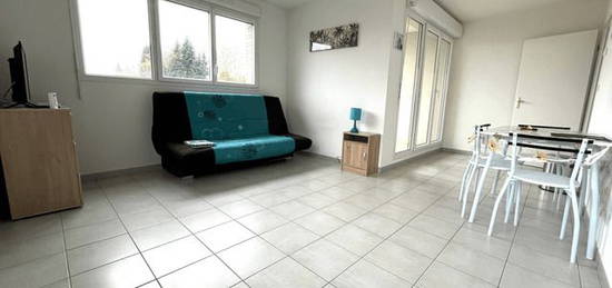 Location appartement 1 pièce 28 m²