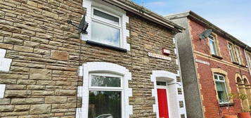 2 bed property to rent