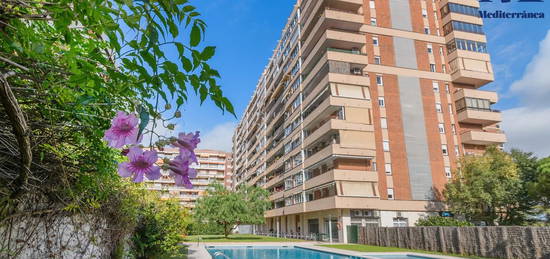 Piso en venta en Carrer del Cardenal Reig, La Maternitat i Sant Ramon