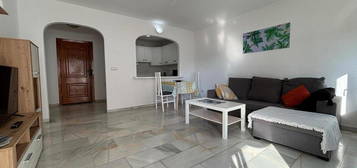 Apartamento de alquiler en Calle Sagitario, Parque de la Paloma