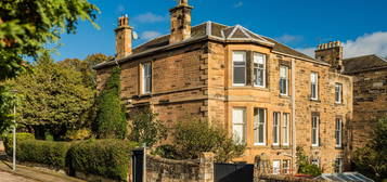 4 bed flat for sale