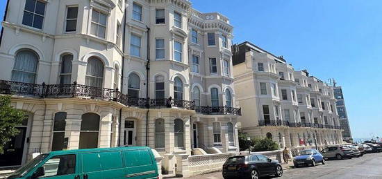 Studio to rent in St. Aubyns, Hove BN3