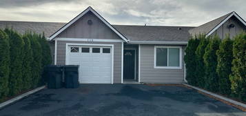 71 S 39th Ave Unit 109, West Richland, WA 99353