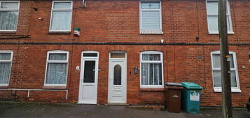 2 bed terraced house for sale