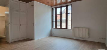 Location appartement 1 pièce 27 m²