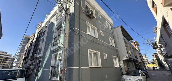 ÇİĞLİ BALATÇIK ÜNİVERSİTE YAKINI EŞYALI 1+1 SATILIK DAİRE