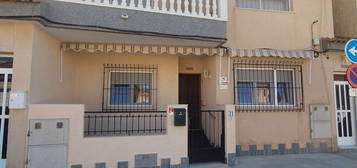 Chalet adosado en venta en calle Arcipreste de Hita s/n