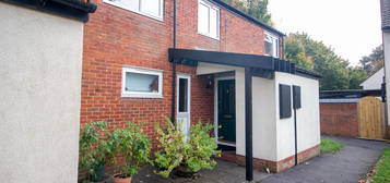 End terrace house to rent in Valon Road, Arborfield, Reading RG2