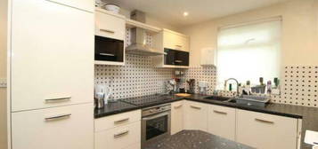 2 bedroom semi-detached house