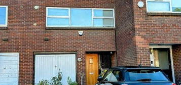 3 bedroom terraced house