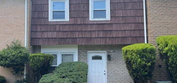 614 W 8th St UNIT 2, Plainfield, NJ 07060