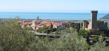 Villetta a schiera in vendita in via Dante Alighieri, 30