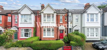 4 bedroom terraced house for sale