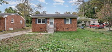 1119 Wayside St, High Point, NC 27260