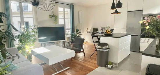 Vends bel appartement 49m² "clé en main" à Jules Joffrin - Paris 18ème