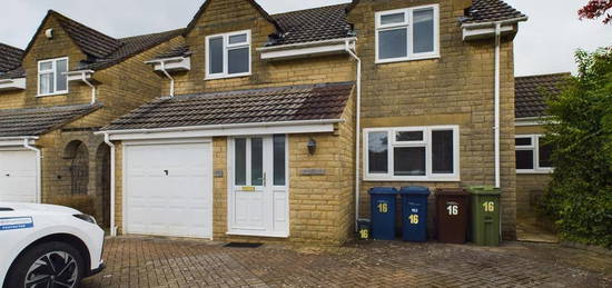 4 bedroom detached house to rent