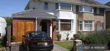 4 bedroom semi-detached house